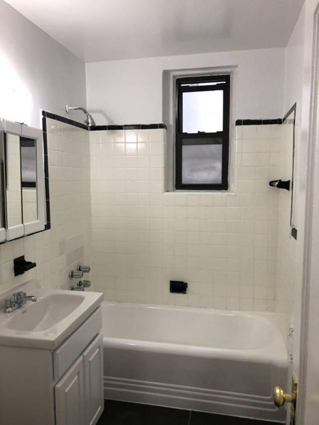 Apartment 30th Road  Queens, NY 11102, MLS-RD3094-18