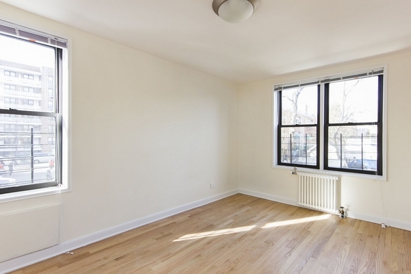 Apartment 38th Street  Queens, NY 11101, MLS-RD3104-2