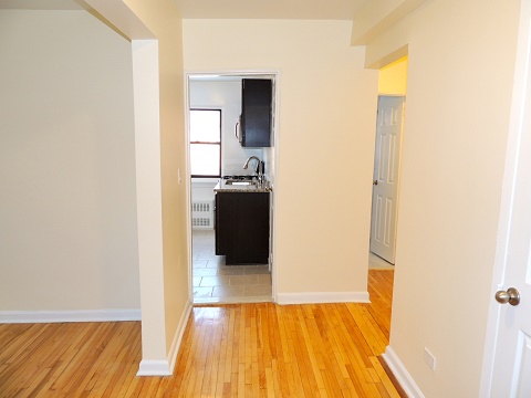 Apartment 72nd Road  Queens, NY 11367, MLS-RD3151-2