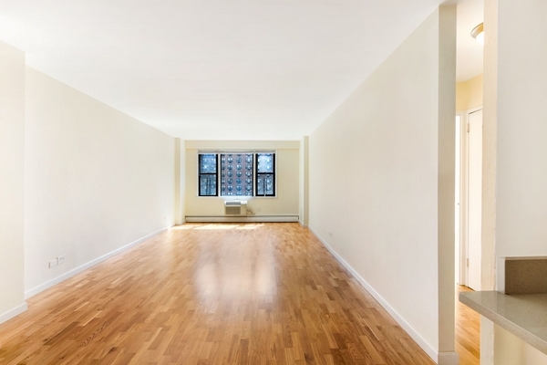 Apartment 57th Avenue  Queens, NY 11368, MLS-RD3185-5