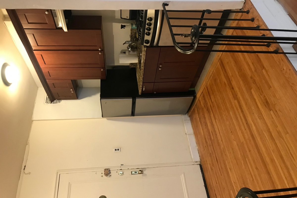 Apartment Elmhurst Avenue  Queens, NY 11373, MLS-RD3243-4