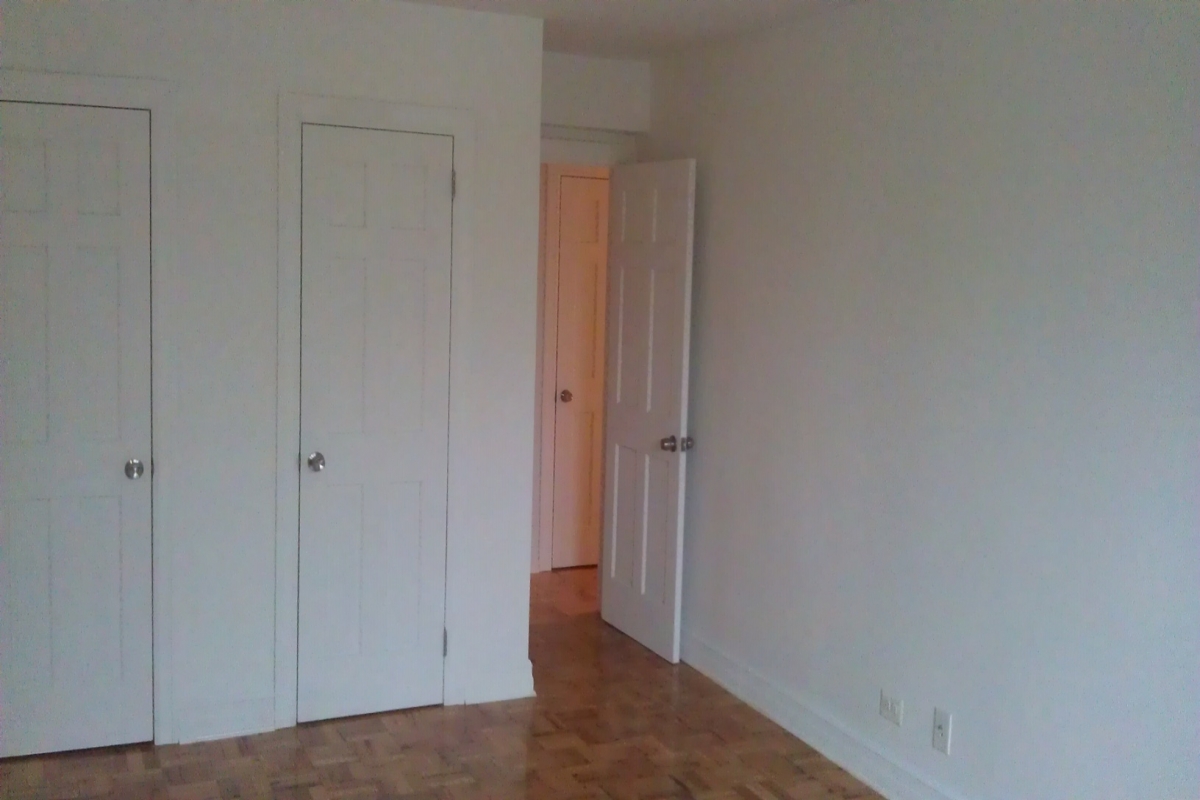 Apartment Wetherole Street  Queens, NY 11374, MLS-RD3276-6