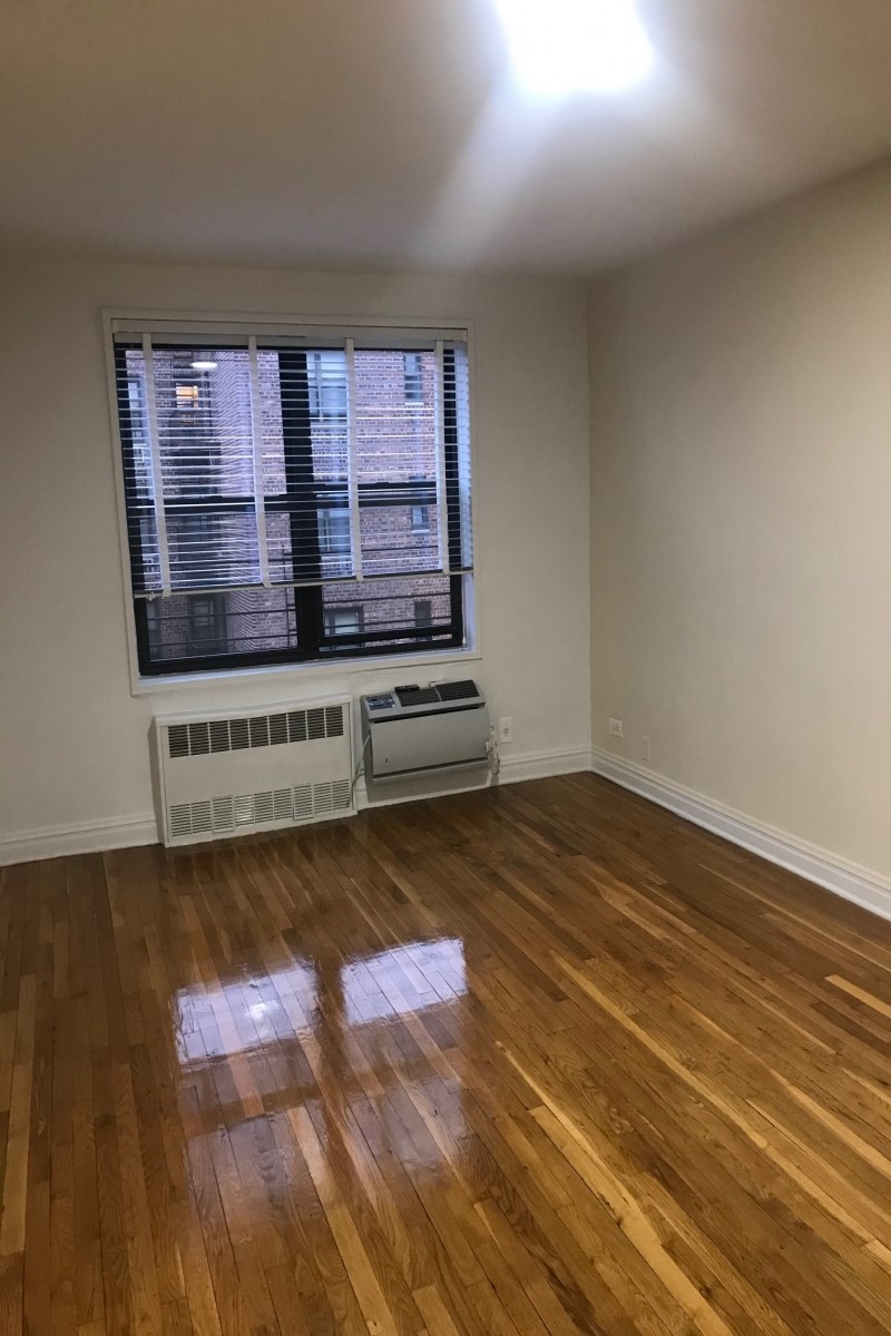 Apartment 67th Road  Queens, NY 11375, MLS-RD3622-4