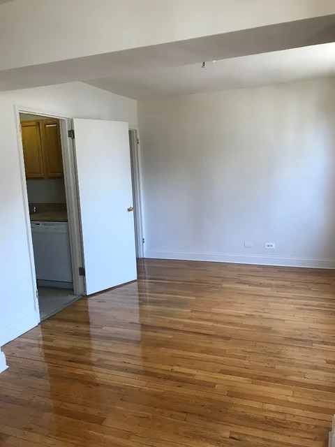 Apartment 103rd Street  Queens, NY 11375, MLS-RD3666-4