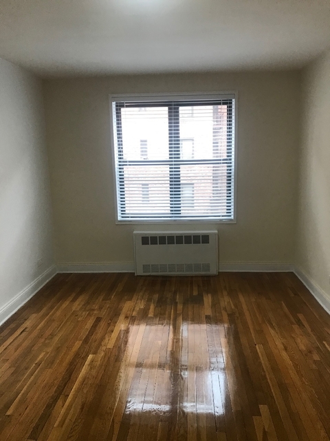 Apartment 67th Drive  Queens, NY 11357, MLS-RD3698-6