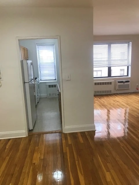 Apartment 67th Drive  Queens, NY 11357, MLS-RD3698-2