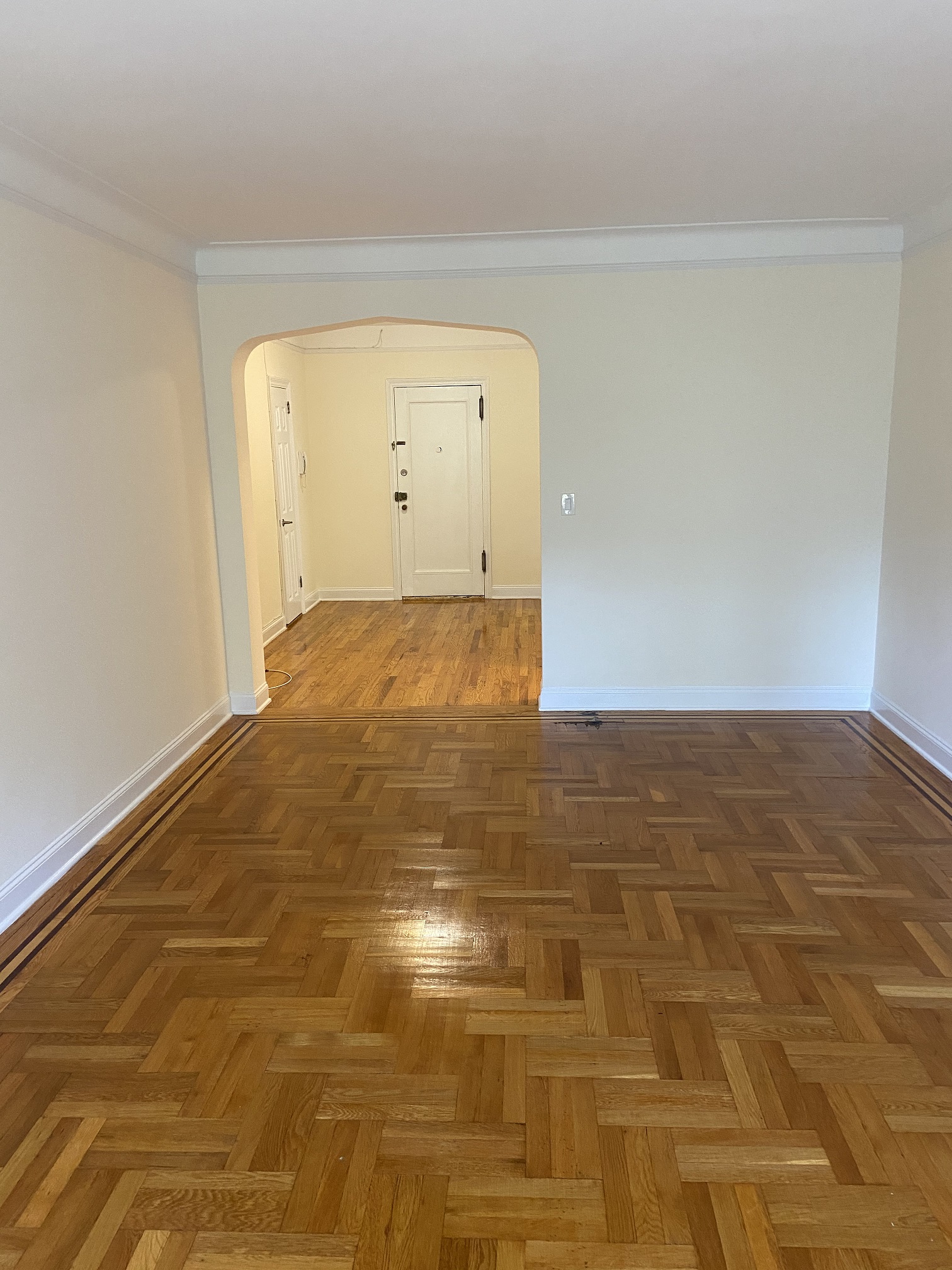 Apartment Highland Avenue  Queens, NY 11432, MLS-RD3706-2