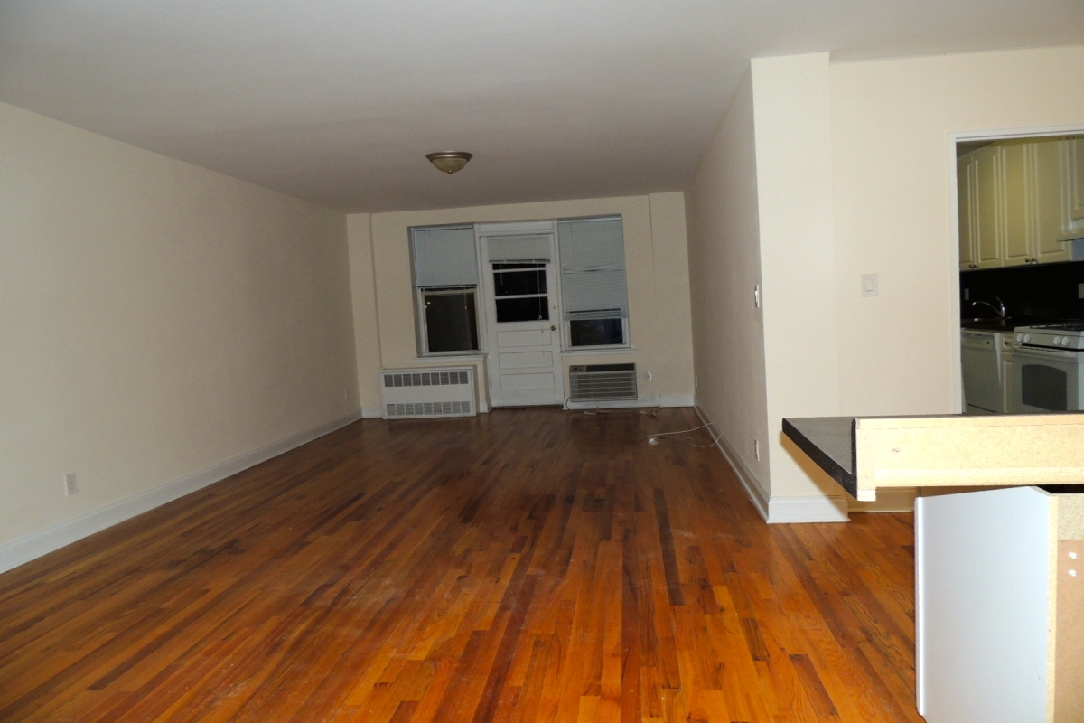 Apartment 150th Street  Queens, NY 11358, MLS-RD3712-2