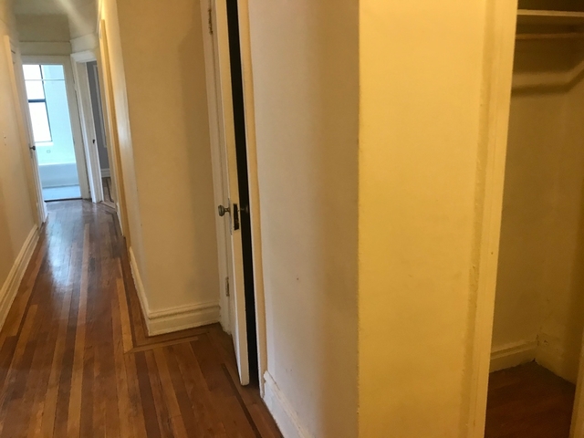 Apartment 33rd Street  Queens, NY 11106, MLS-RD3812-4