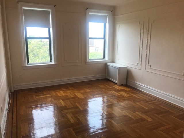 Apartment 33rd Street  Queens, NY 11106, MLS-RD3816-3