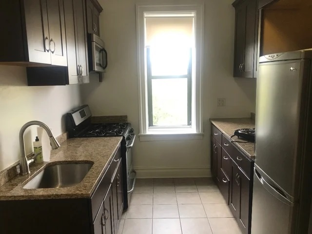 Apartment 33rd Street  Queens, NY 11106, MLS-RD3816-11