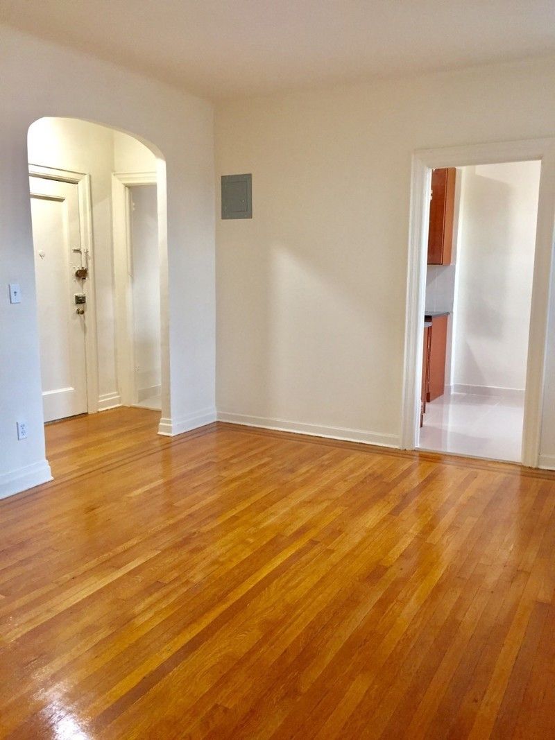 Apartment 35th Avenue  Queens, NY 11354, MLS-RD3861-3