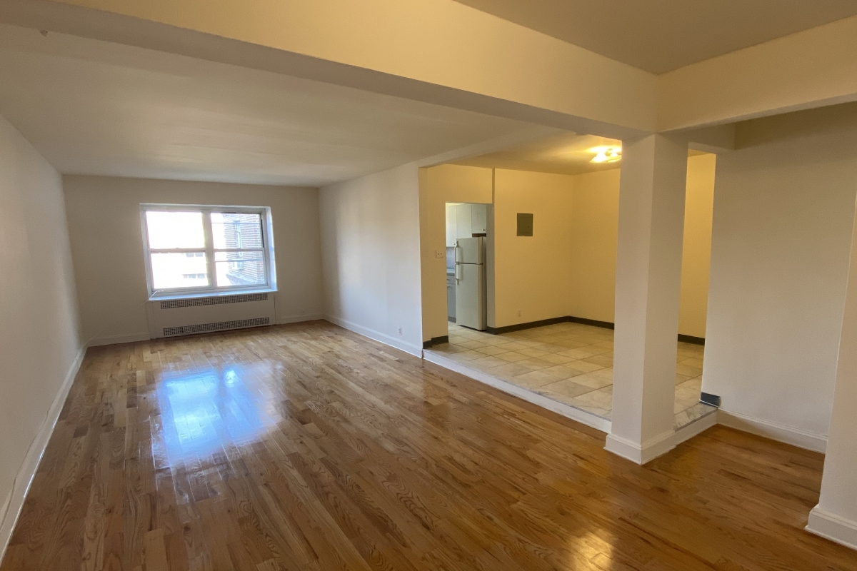 Apartment Yellowstone Blvd  Queens, NY 11375, MLS-RD3883-3