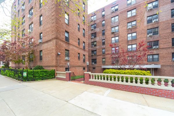 Apartment 98th Street  Queens, NY 11374, MLS-RD3887-6