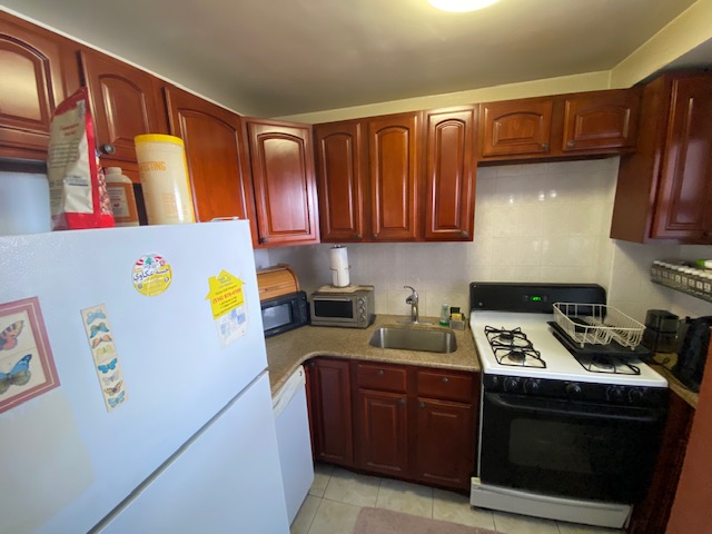Coop 98th St  Queens, NY 11374, MLS-RD4041-8