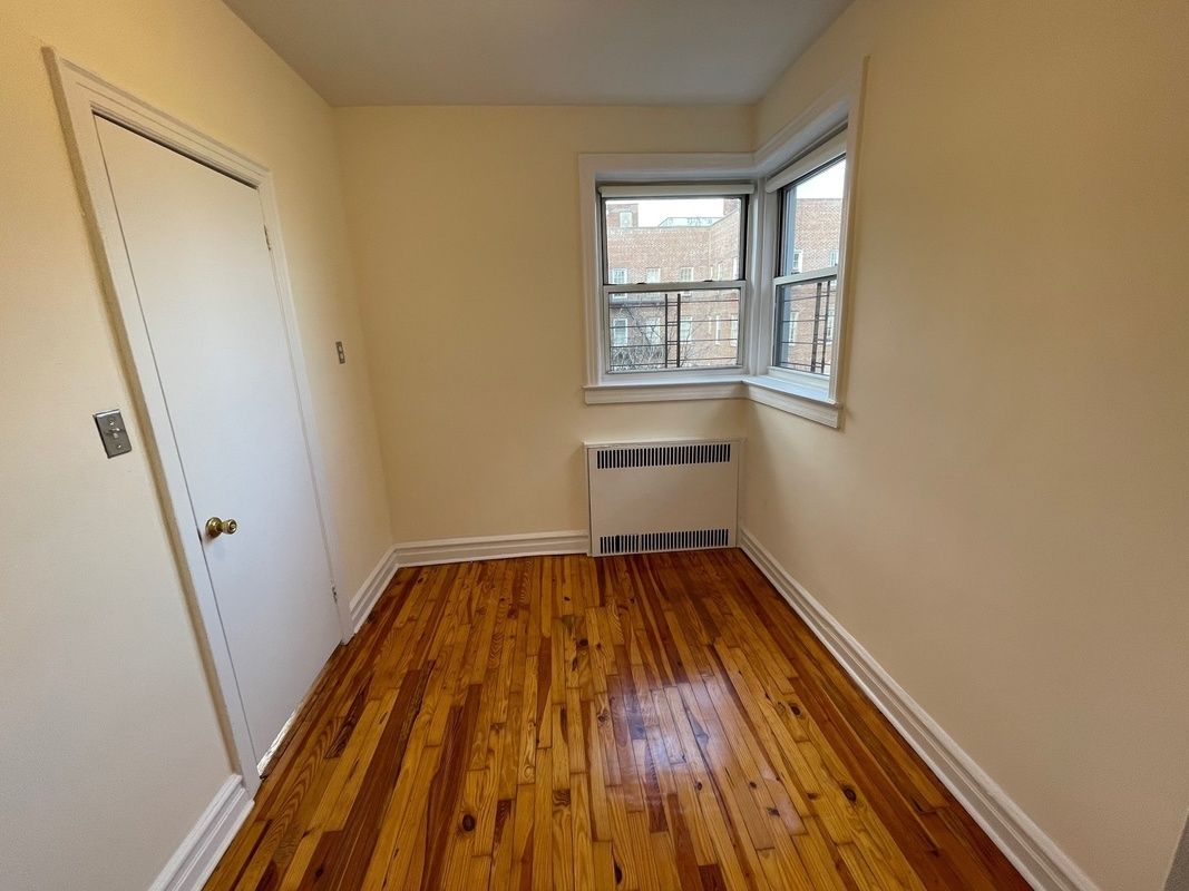 Apartment 76th Road  Queens, NY 11375, MLS-RD4052-6