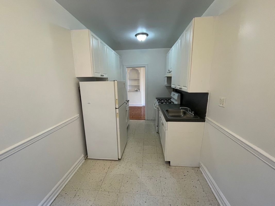 Apartment 76th Road  Queens, NY 11375, MLS-RD4053-2