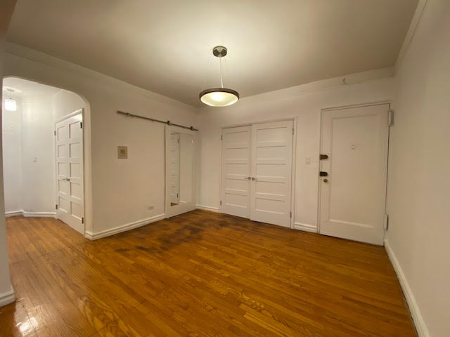 Apartment Saunders Street  Queens, NY 11374, MLS-RD4055-9