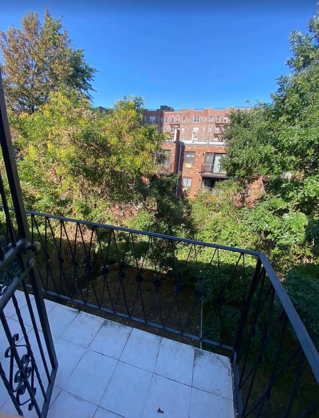 Apartment 72nd Drive  Queens, NY 11375, MLS-RD4108-11