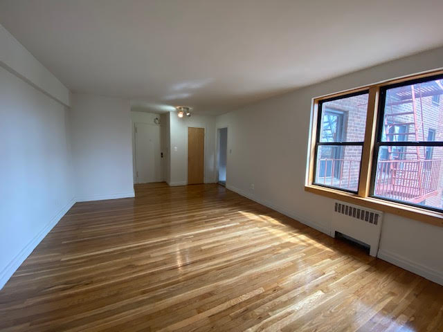 Apartment 84th Street  Queens, NY 11374, MLS-RD4112-6