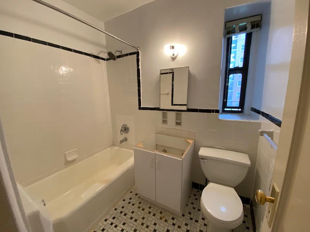 Apartment 112th Street  Queens, NY 11375, MLS-RD4129-10