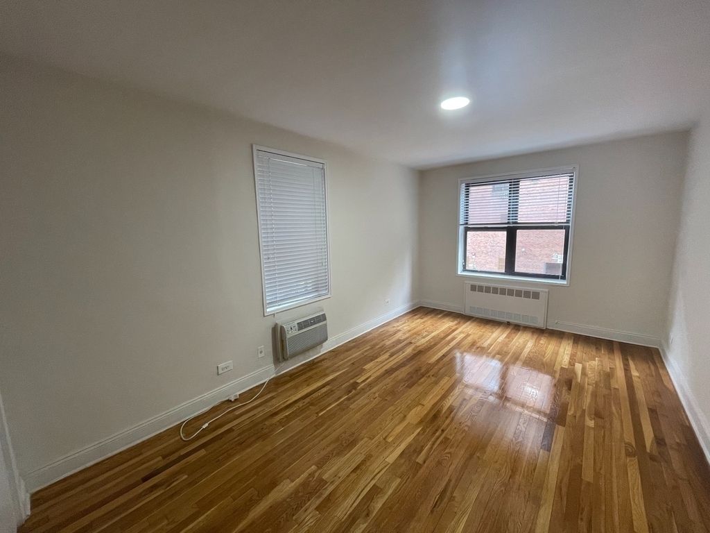 Apartment 67th Road  Queens, NY 11375, MLS-RD4143-9