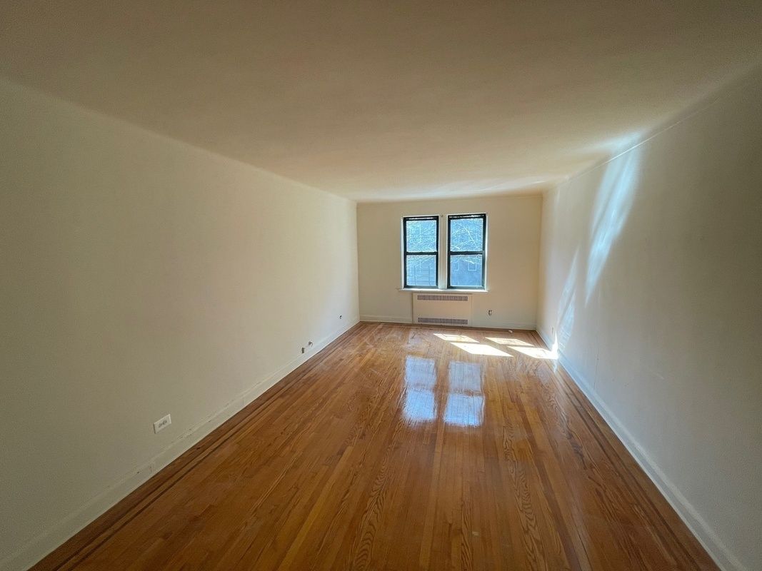 Apartment 112th Street  Queens, NY 11375, MLS-RD4145-6