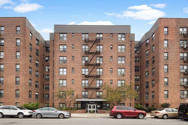 Apartment 62nd Road  Queens, NY 11375, MLS-RD4150-6