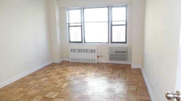 Apartment 83rd Avenue  Queens, NY 11415, MLS-RD4152-2