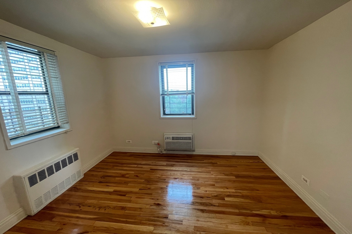 Apartment 103rd Street  Queens, NY 11375, MLS-RD4160-6