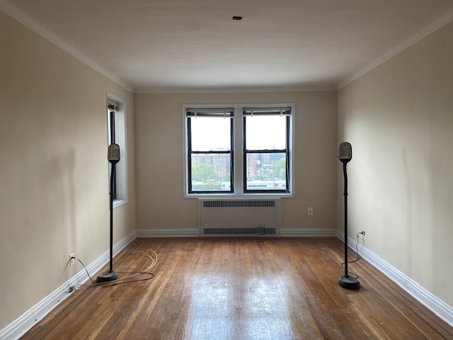 Apartment Haring Street  Queens, NY 11374, MLS-RD4164-6