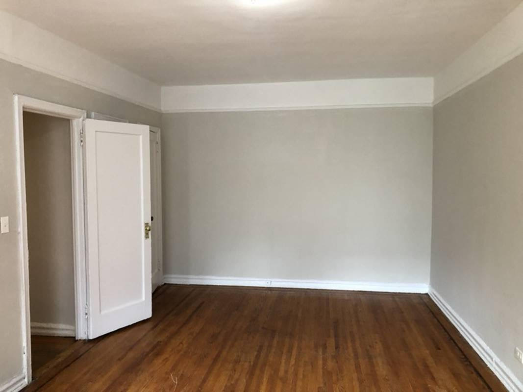 Apartment 34th Avenue  Queens, NY 11372, MLS-RD4170-5