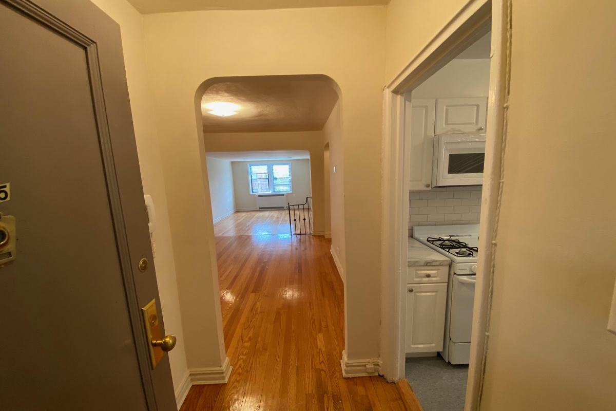 Apartment 63rd Drive  Queens, NY 11374, MLS-RD4171-17