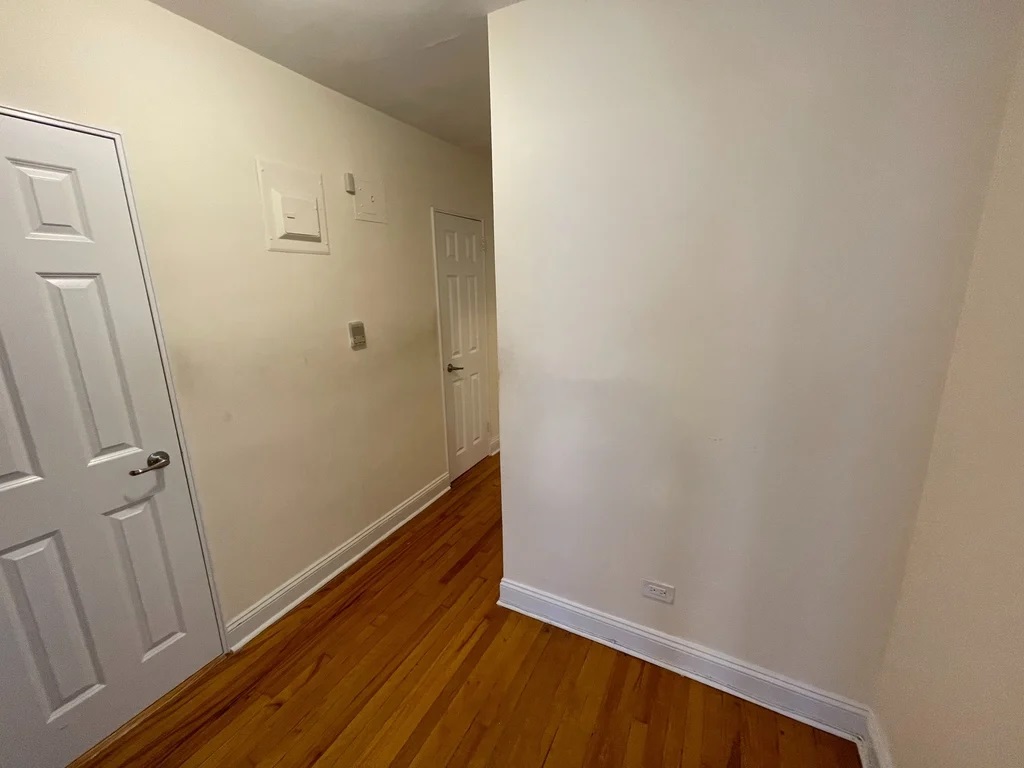 Apartment 77th Street  Queens, NY 11372, MLS-RD4179-3