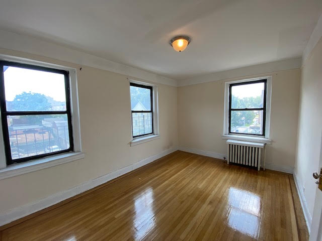 Apartment Saunders Street  Queens, NY 11374, MLS-RD4180-7