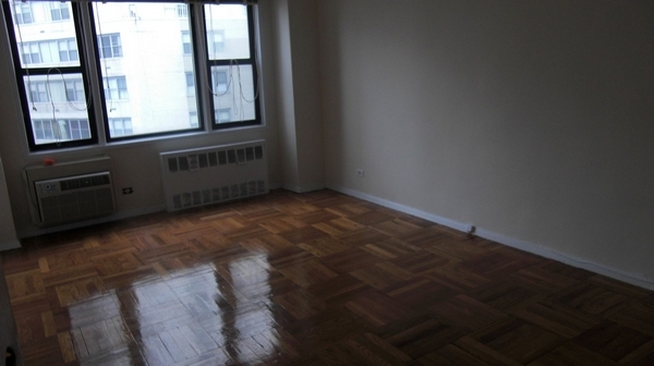 Apartment 83rd Avenue  Queens, NY 11415, MLS-RD4187-2