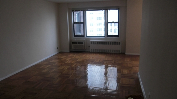 Apartment 83rd Avenue  Queens, NY 11415, MLS-RD4187-3