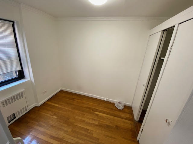 Apartment Metropolitan Avenue  Queens, NY 11415, MLS-RD4194-6