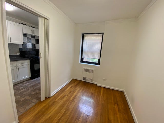 Apartment Metropolitan Avenue  Queens, NY 11415, MLS-RD4194-7