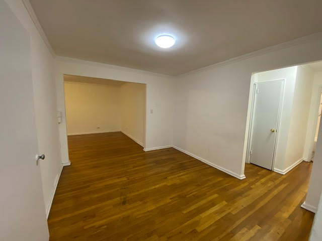 Apartment Metropolitan Avenue  Queens, NY 11415, MLS-RD4194-9