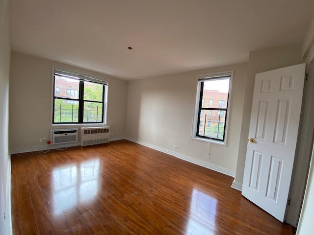 Apartment 102nd Street  Queens, NY 11375, MLS-RD4195-10