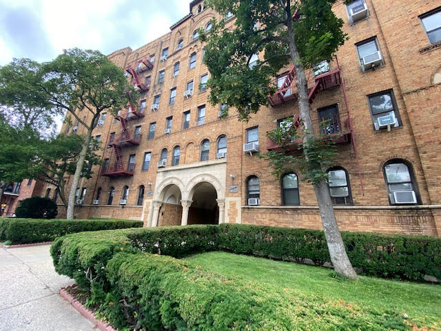 Apartment Lefferts Blvd  Queens, NY 11415, MLS-RD4197-18