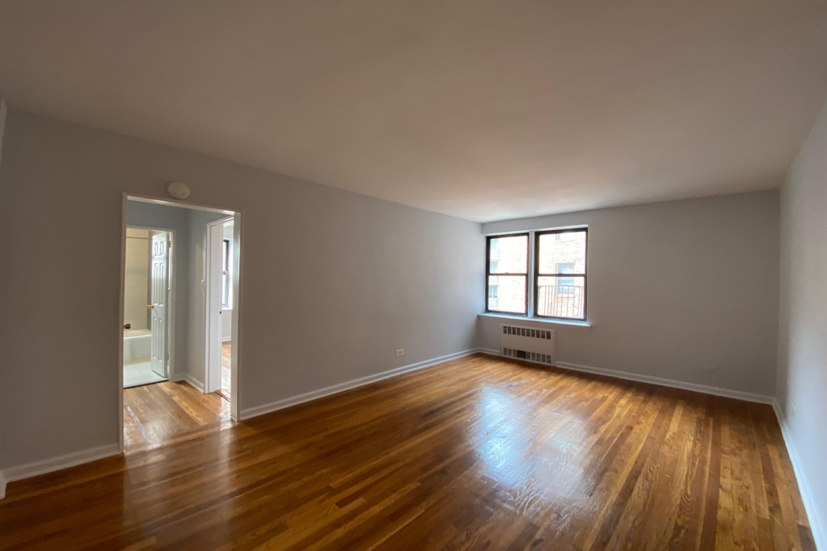 Apartment 116th Street  Queens, NY 11415, MLS-RD4199-4