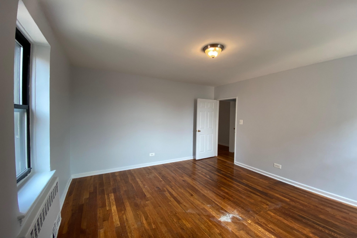 Apartment 116th Street  Queens, NY 11415, MLS-RD4199-10