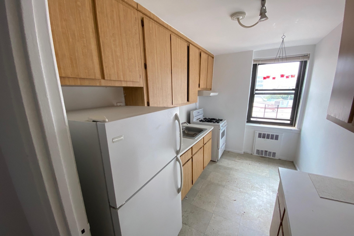 Apartment in Forest Hills - 71st Road  Queens, NY 11375