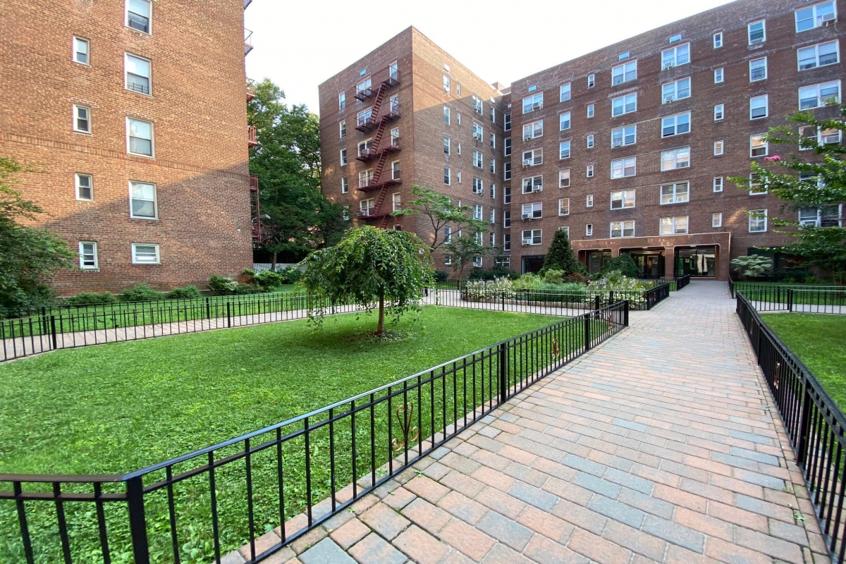 Apartment 64th Road  Queens, NY 11375, MLS-RD4217-21