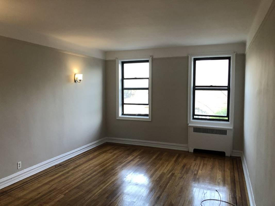 Apartment 30th Road  Queens, NY 11102, MLS-RD4242-7