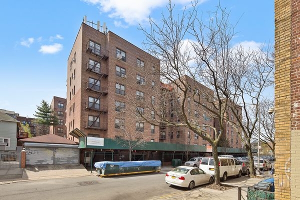 Apartment 41st Avenue  Queens, NY 11377, MLS-RD4271-4