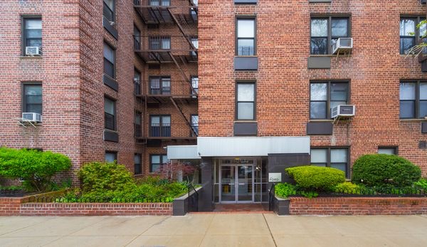 Apartment 40th Street  Queens, NY 11104, MLS-RD4274-5