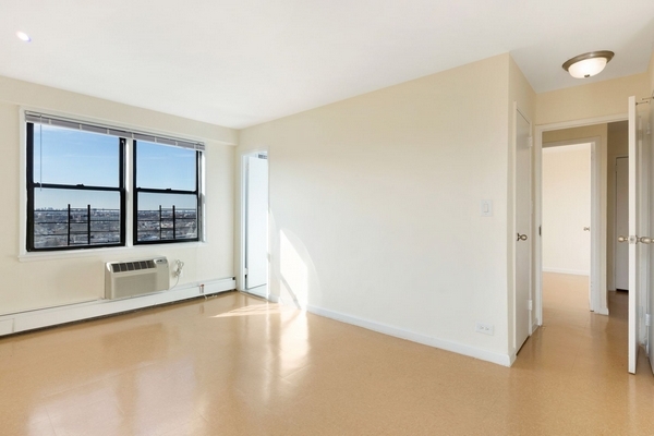 Apartment 57th Avenue  Queens, NY 11368, MLS-RD4275-12